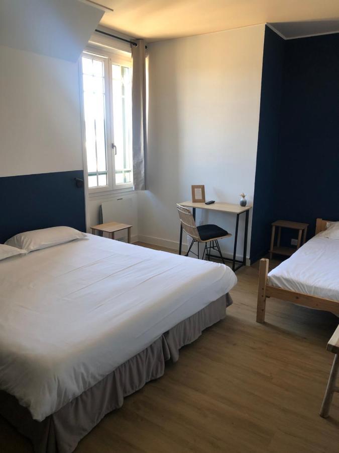 Hotel De La Poste - פיריאק-סור-מר מראה חיצוני תמונה